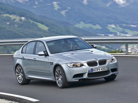 Изображение M3 (E90)